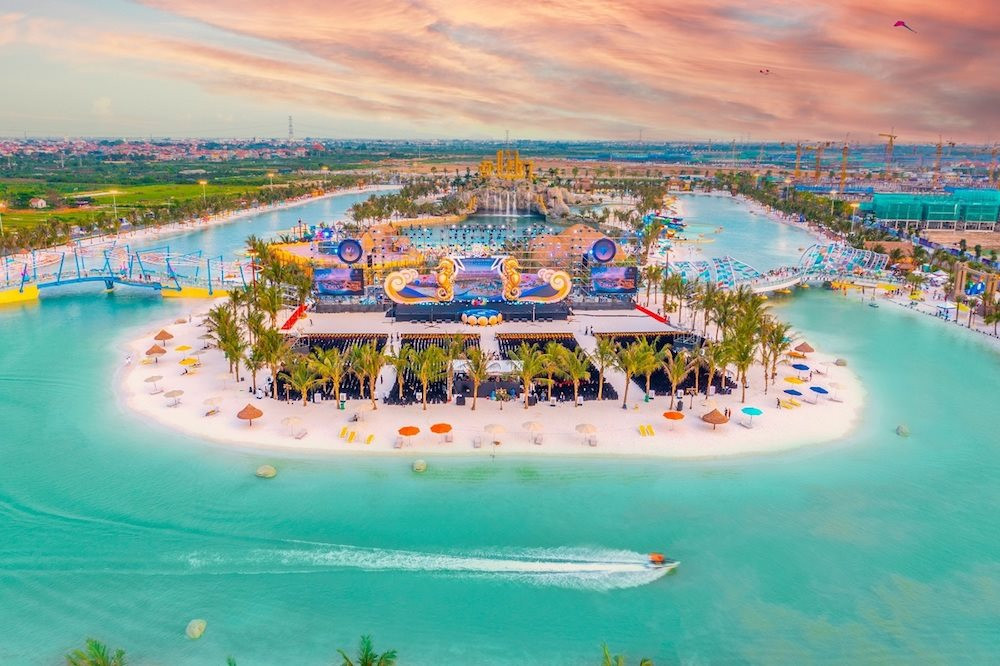 Vé VinWonders Wave Park & Water Park